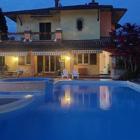 B&B Villa Giulia Десенцано дел Гарда Екстериор снимка