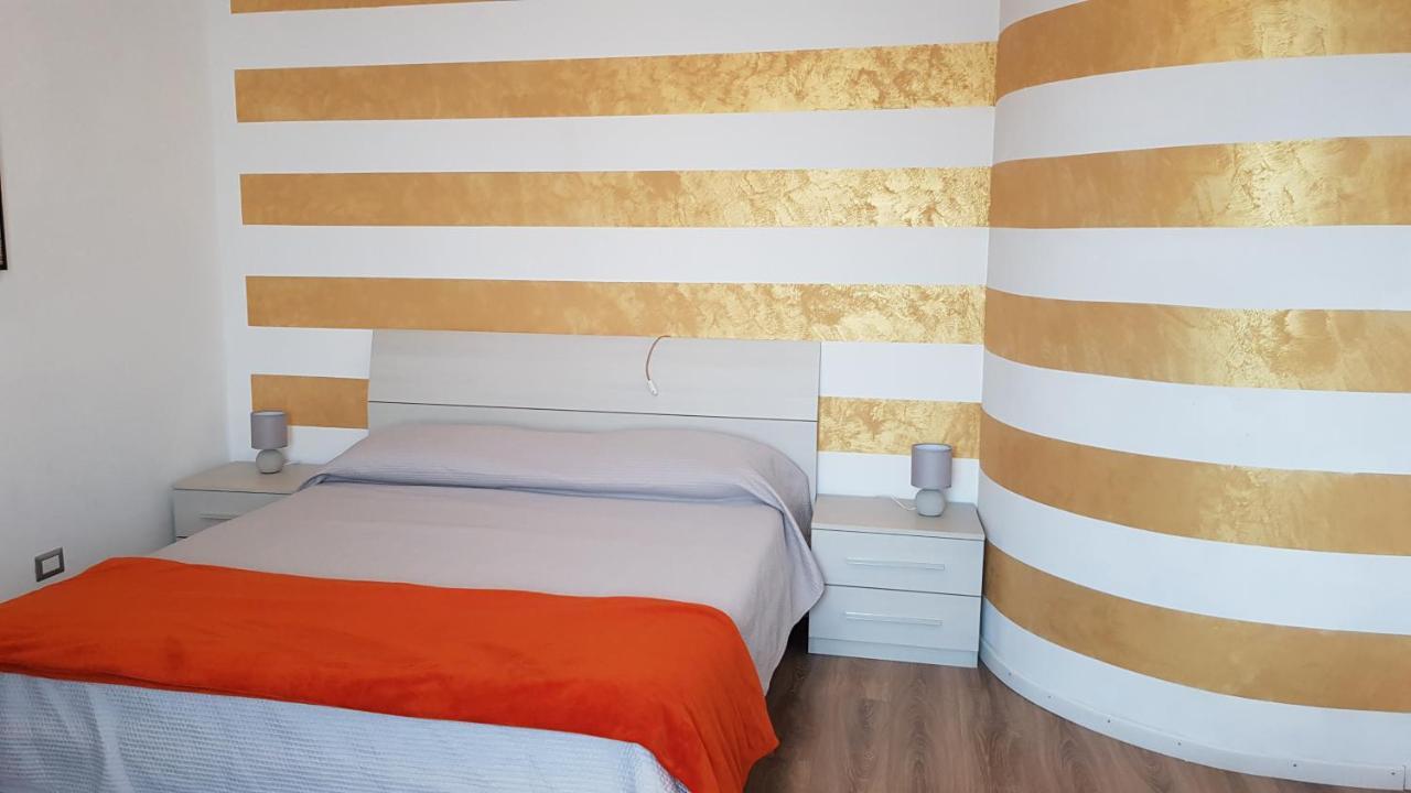 B&B Villa Giulia Десенцано дел Гарда Стая снимка