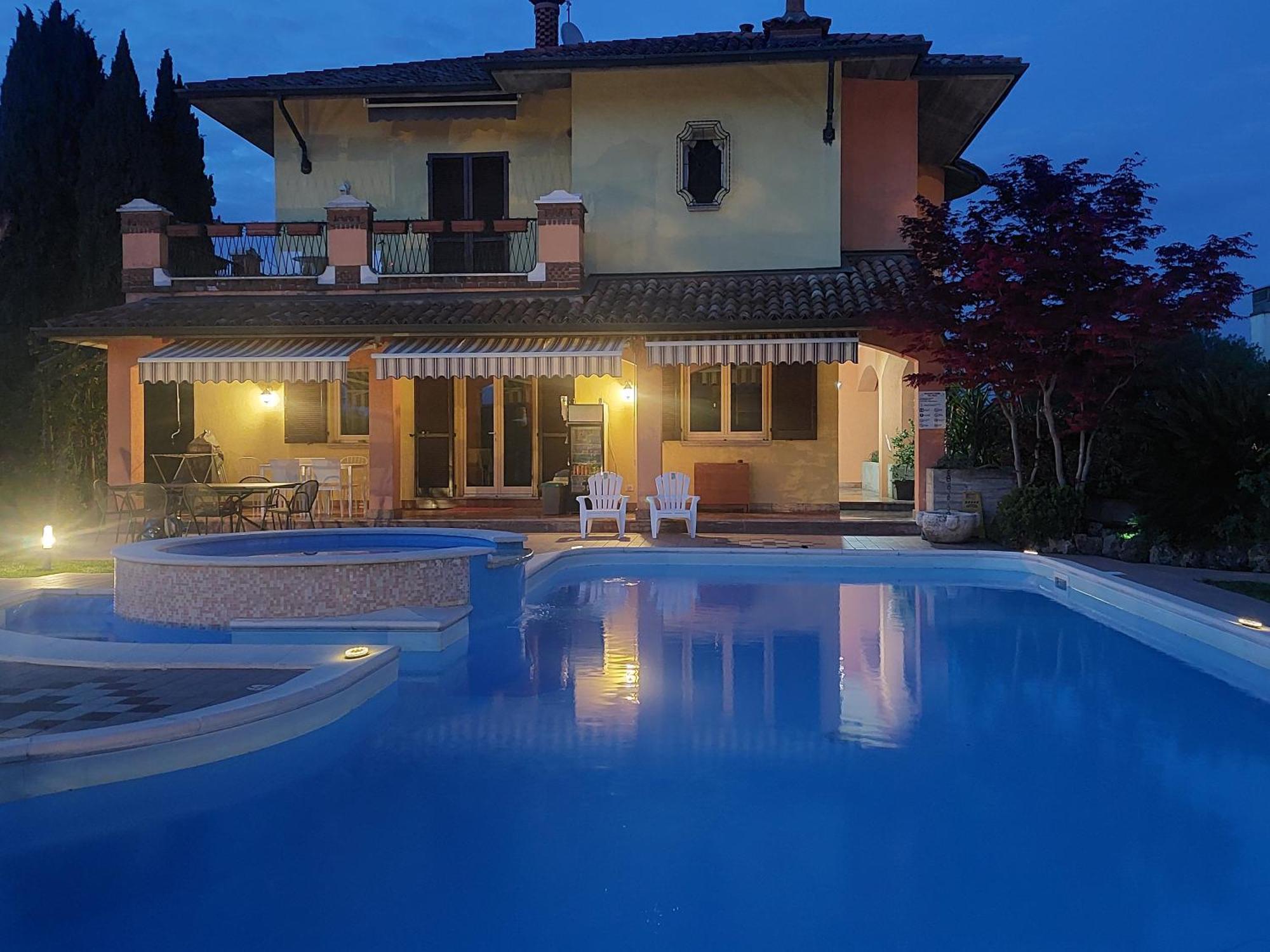 B&B Villa Giulia Десенцано дел Гарда Екстериор снимка
