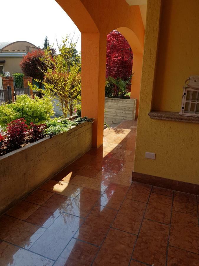 B&B Villa Giulia Десенцано дел Гарда Екстериор снимка